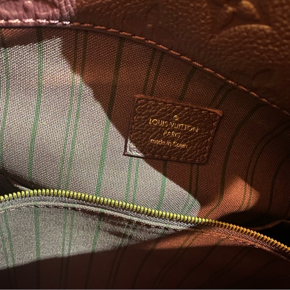 Louis Vuitton Purple Monogram Empreinte Artsy MM Aube - Picture 9 of 10